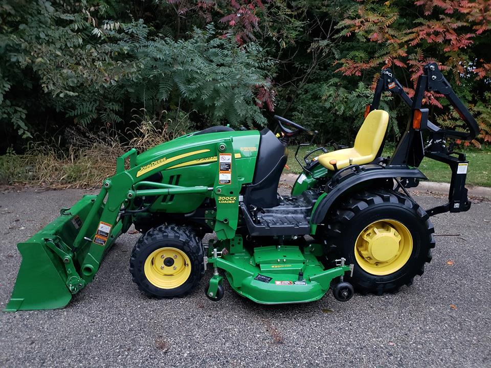 John Deere 2320 Compact Tractor – ReGreen Equipment