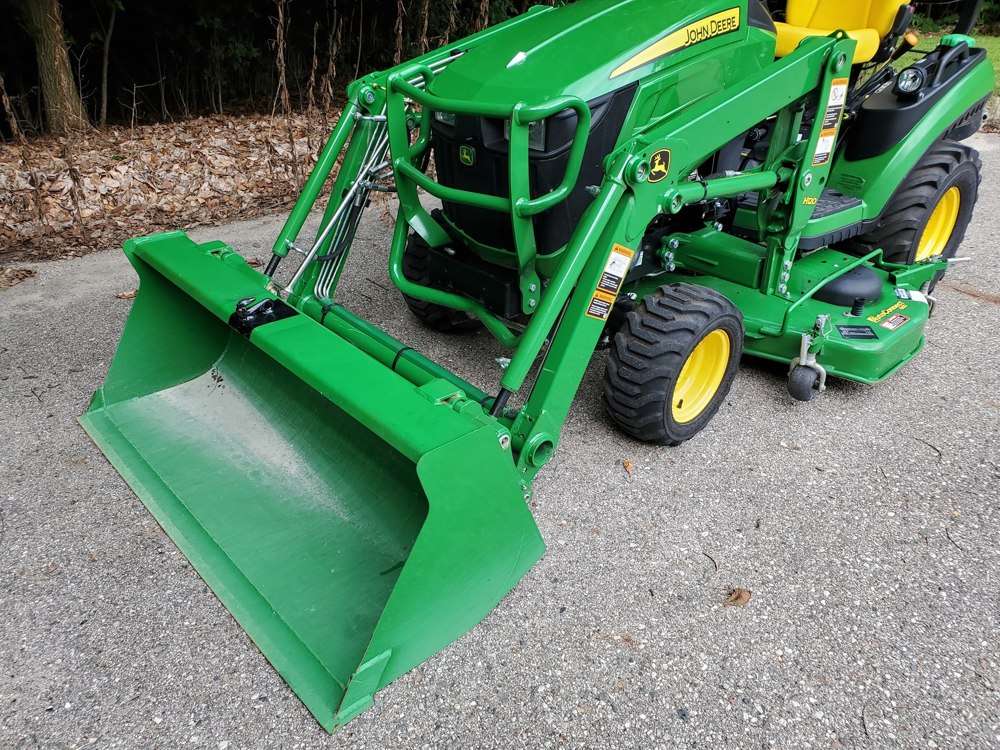 2016 John Deere 1025R Sub Compact Tractor, Loader & Mower - ReGreen ...