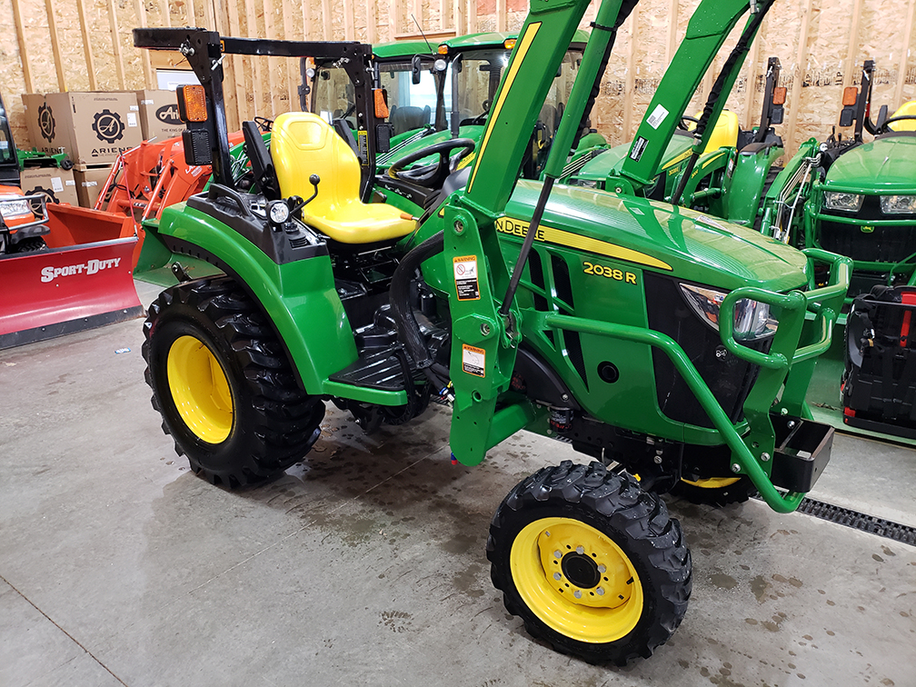 SOLD! 2017 John Deere 2038R 38hp Turbo Compact Tractor & 220 Loader ...
