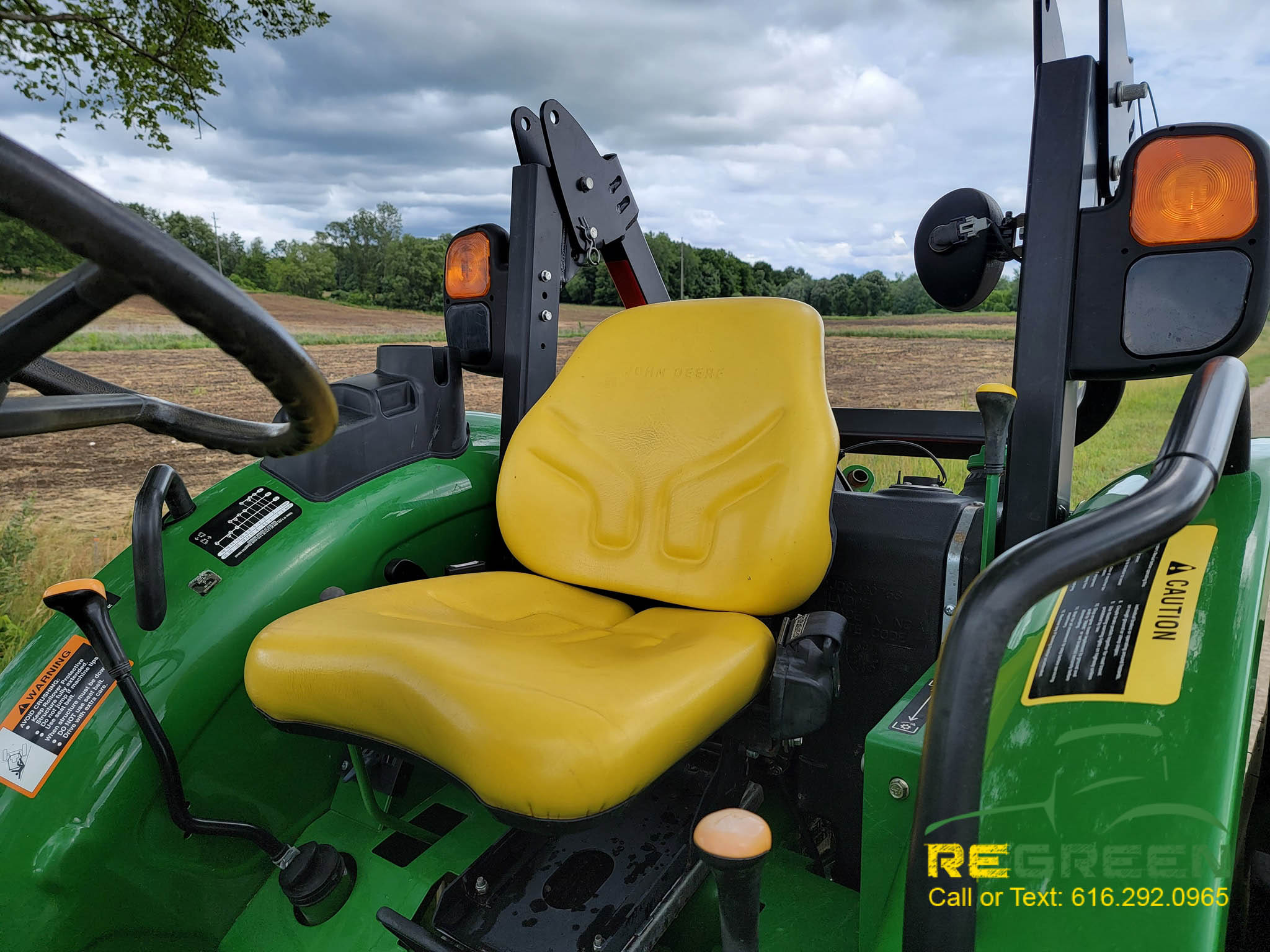 2015-john-deere-5045e-2wd-regreen-equipment