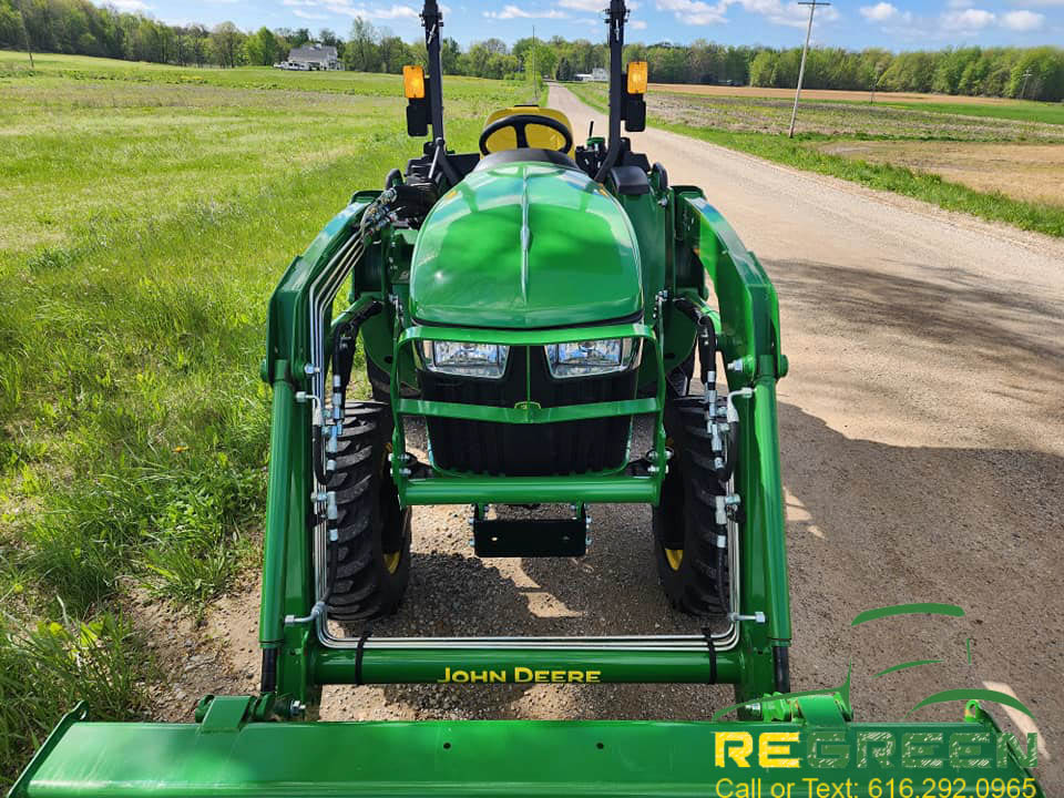 2023 John Deere 3025E Compact Tractor & Loader - Image 6