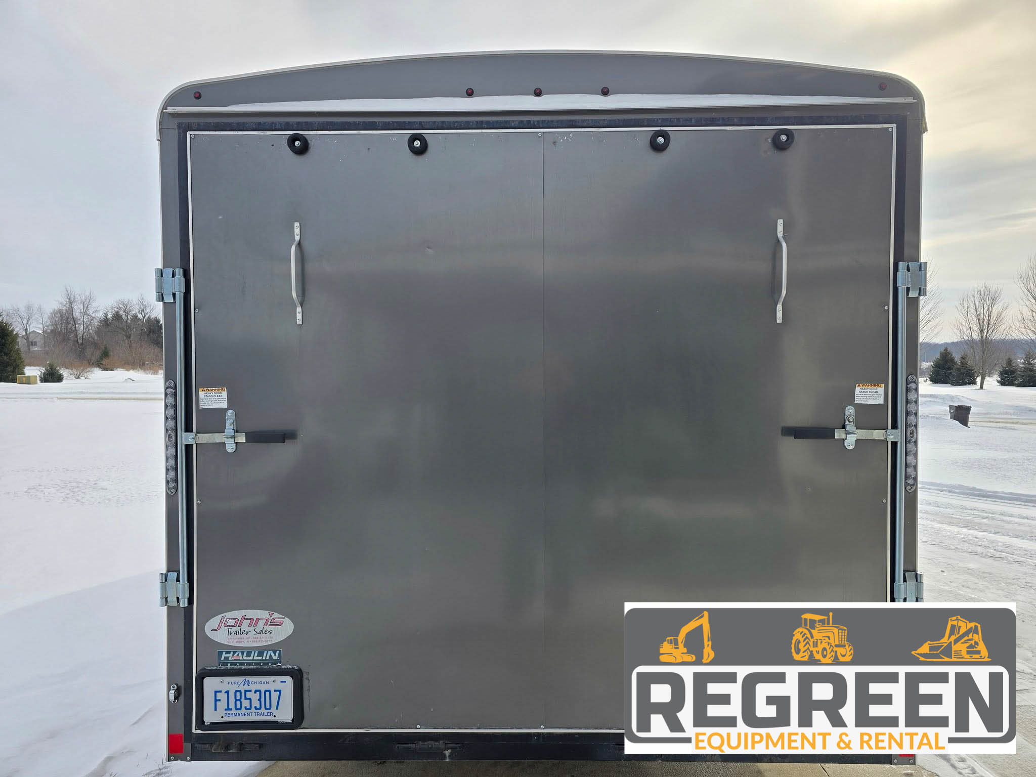 HEATED & AIR CONDITIONED ENCLOSED CAUR HAULER TRAILER FOR RENT  - Image 2