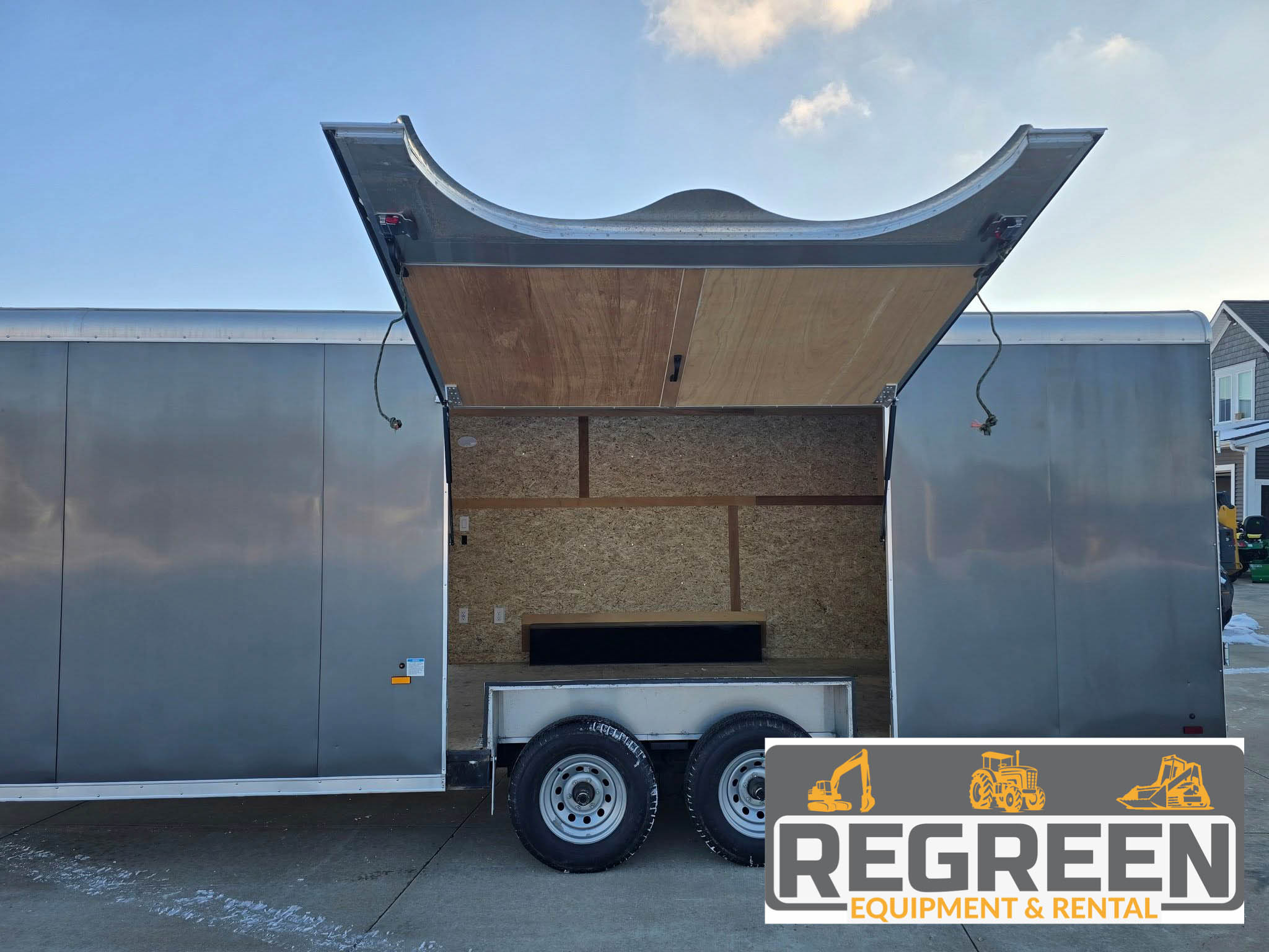 HEATED & AIR CONDITIONED ENCLOSED CAUR HAULER TRAILER FOR RENT  - Image 11