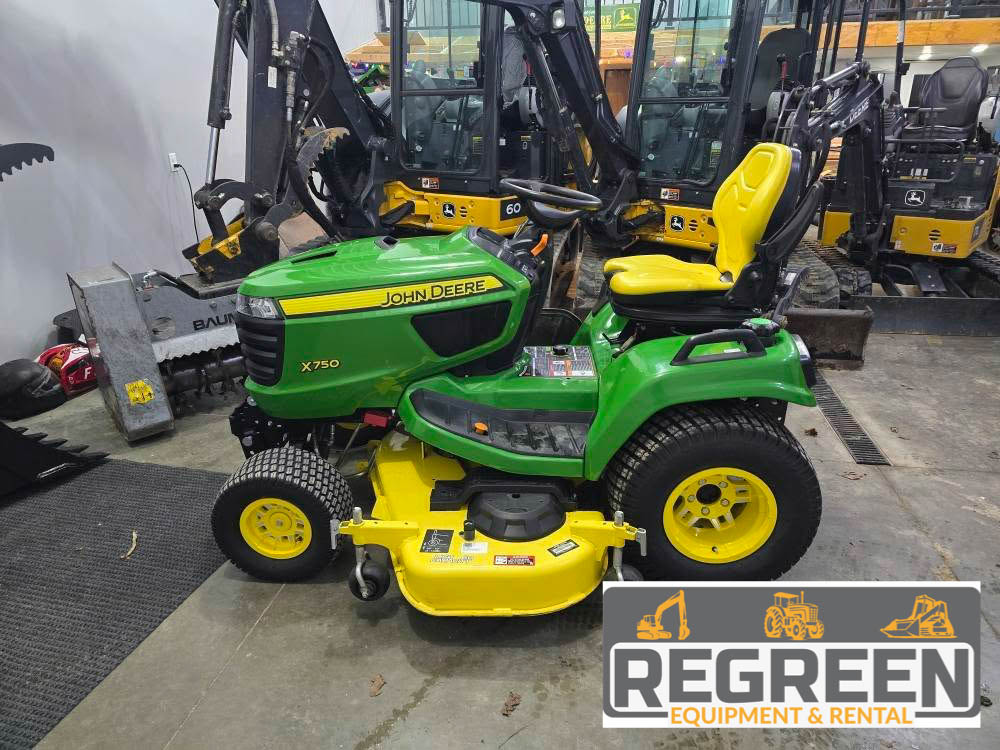 2020 John Deere X750 Diesel Garden Tractor & Mower Deck - Image 5