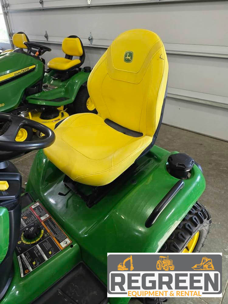 2023 John Deere X580 Garden Tractor - Image 5