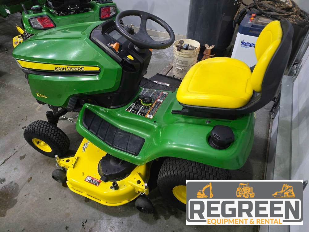 2020 John Deere X350 Lawn Tractor - Image 10